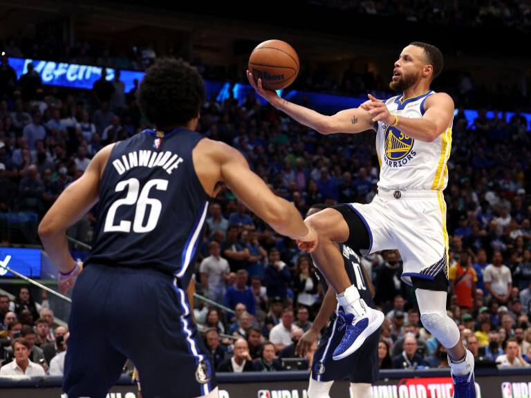 Playoffs NBA: los Warriors derrotaron a los Mavericks y se ponen 3-0 arriba en la serie