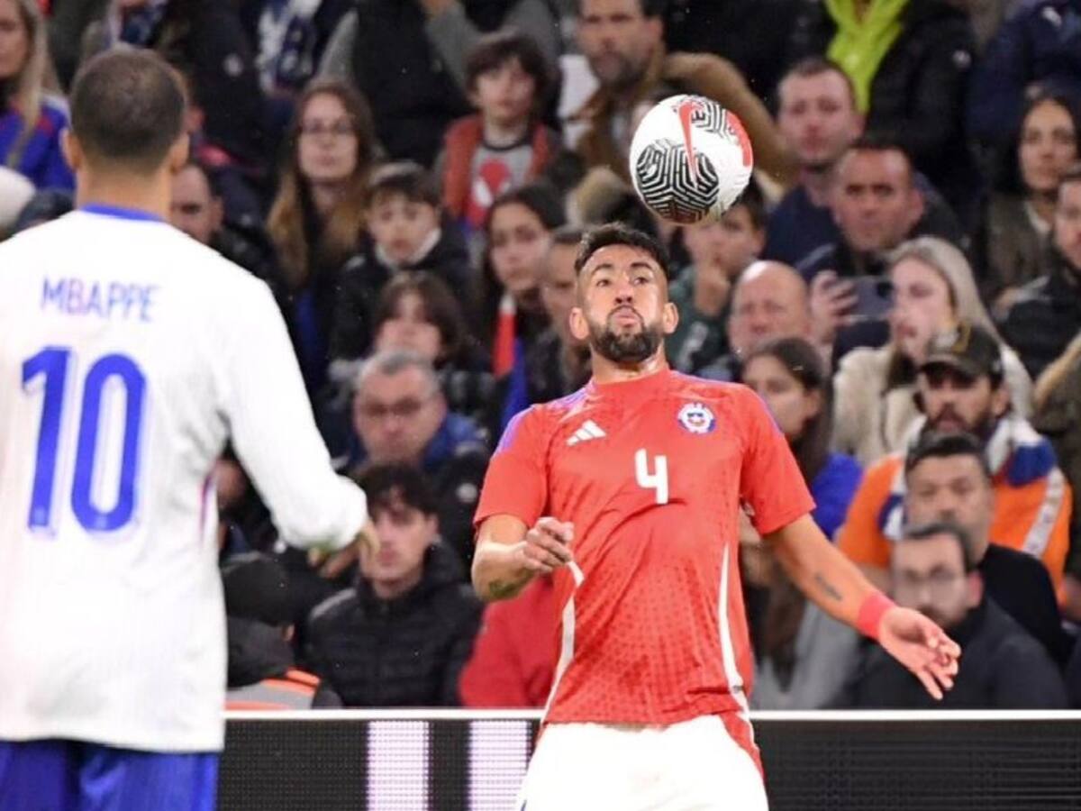 El feroz ninguneo de Independiente a Mbappé para felicitar a Mauricio Isla