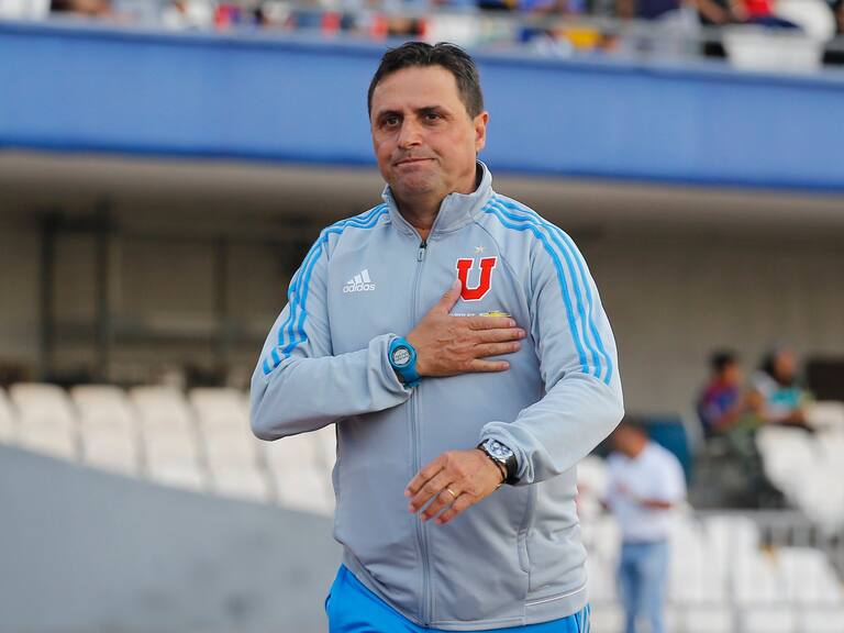Ángel Guillermo Hoyos tras su paso por la U: «Fue espectacular el hecho de estar en uno de los clubes más grandes de Sudamérica»