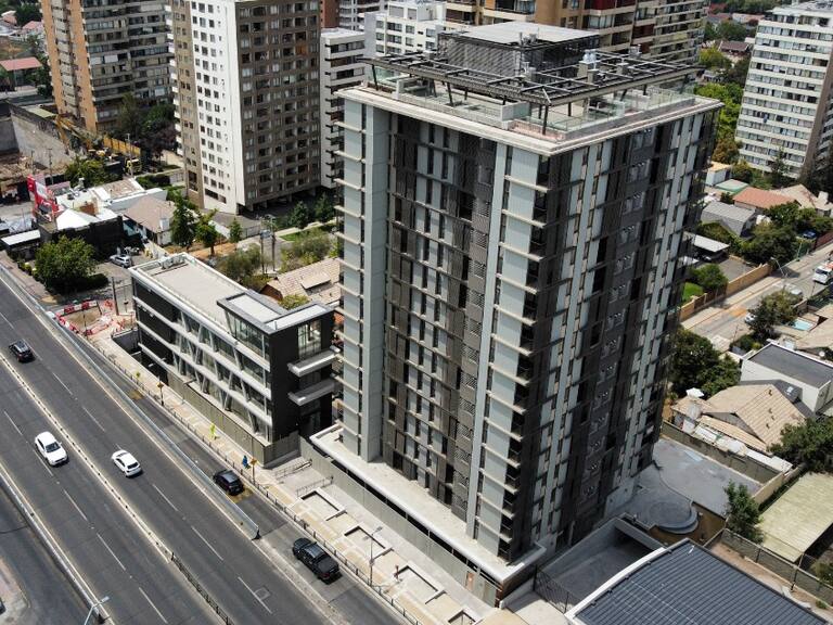 Preocupación por demora en entrega de departamentos sociales en Las Condes: acusan burocracia excesiva