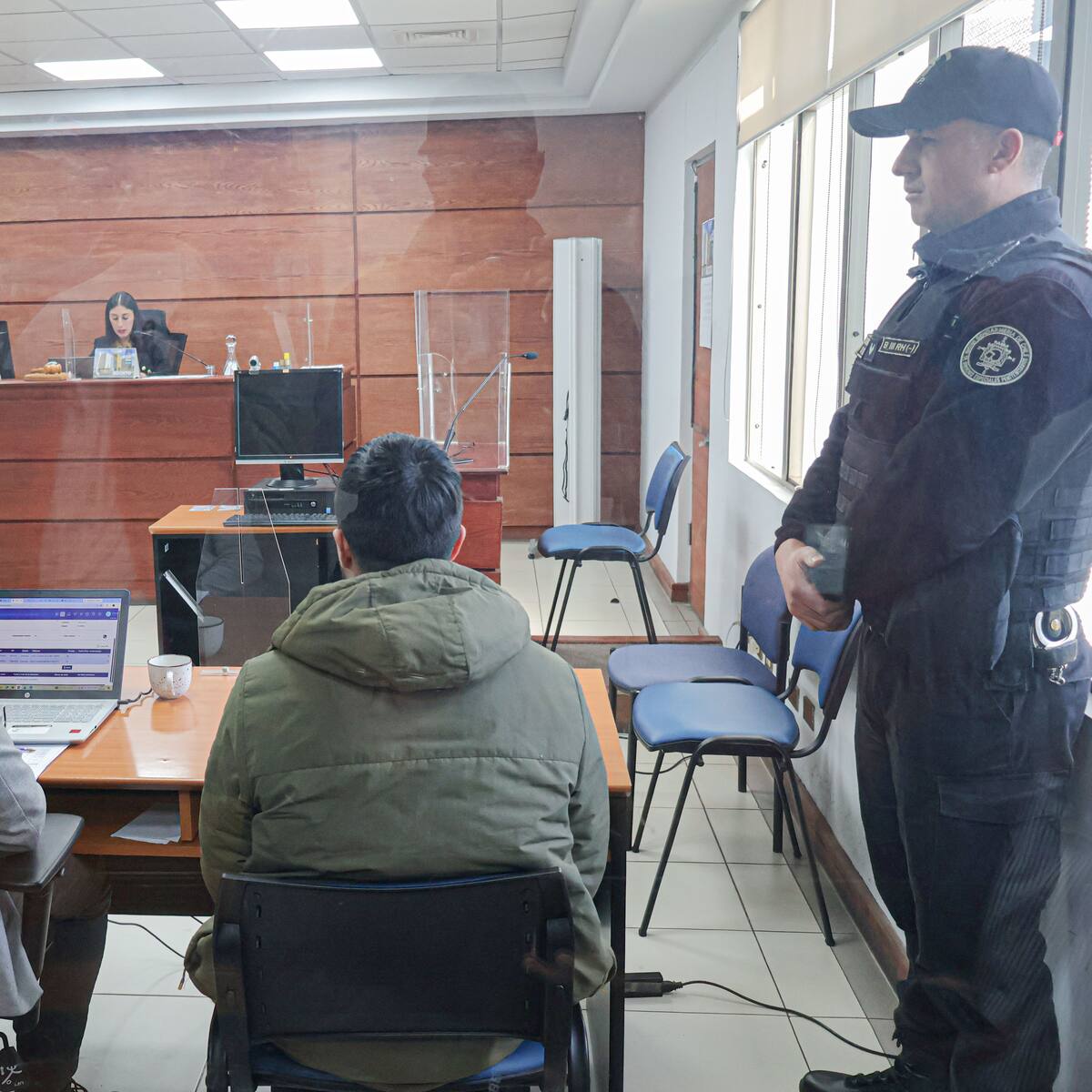 Queda en libertad hombre acusado de amenazar de muerte al Presidente Kast y al ministro Quiroz