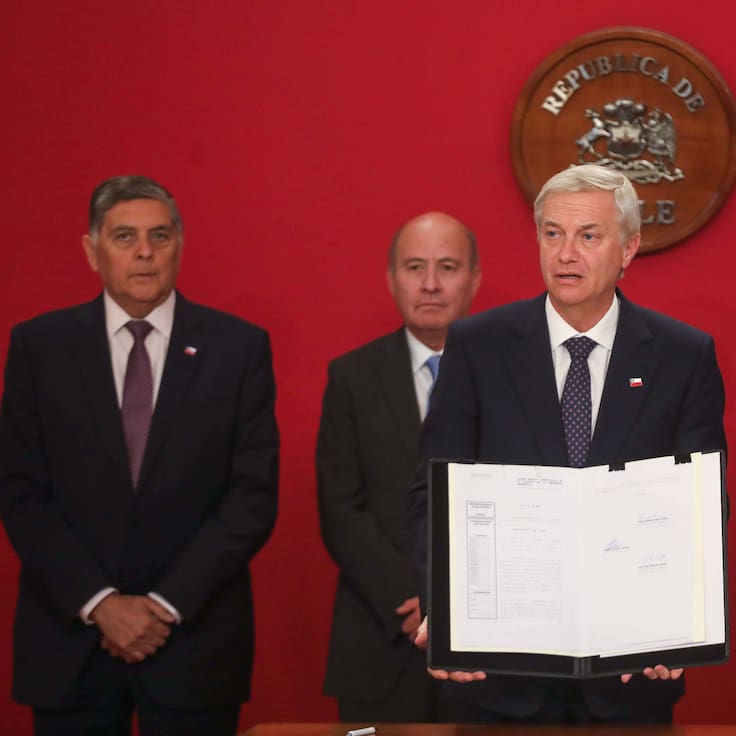 Comunidades changas del Archipiélago de Humboldt se declaran en alerta y reiteran rechazo al proyecto Dominga