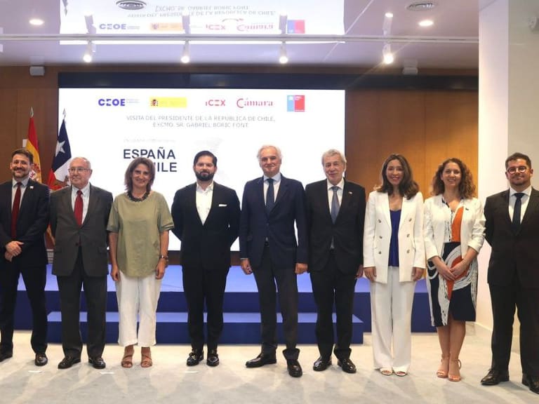 Presidente Boric, empresarios españoles, CEOE, 1024x576 jpg ok