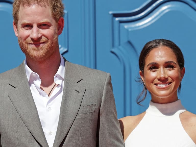 Rey Carlos III desaloja a Harry y Meghan de su residencia en Reino Unido