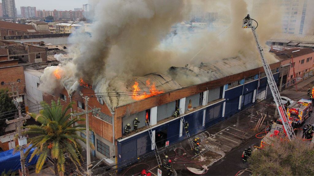 PDI, incendio, san miguel, 1024x576 jpg ok