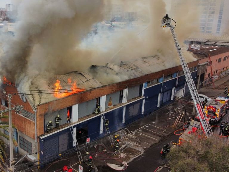 PDI, incendio, san miguel, 1024x576 jpg ok