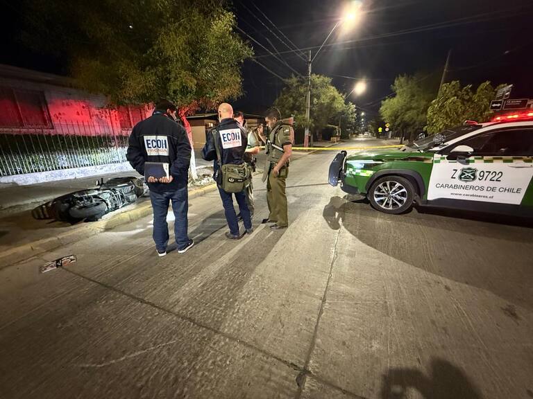 Motociclista es asesinado a tiros desde dos vehículos en Lo Espejo: se investiga un posible ajuste de cuentas