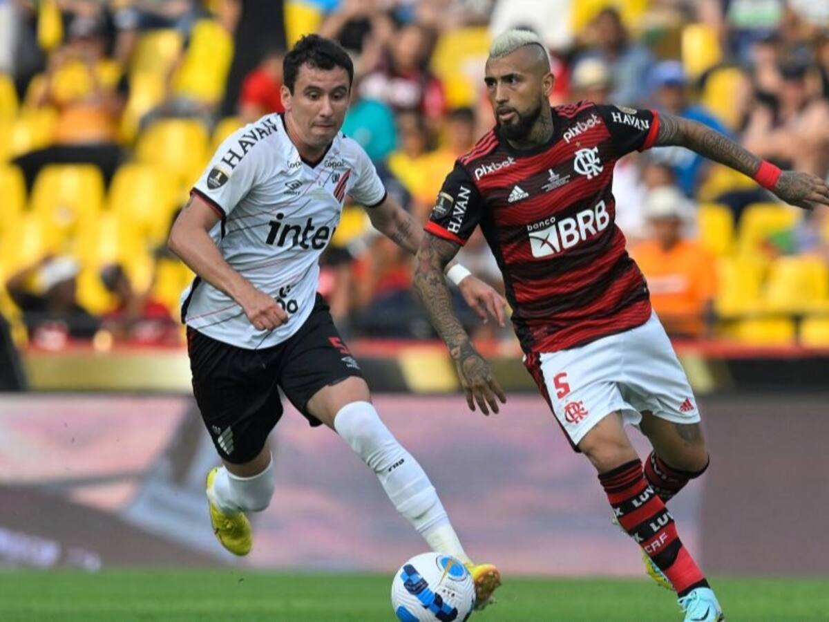 FINAL | Con Arturo Vidal en cancha, Flamengo vence a Athletico Paranaense y es campeón de la Copa Libertadores 2022