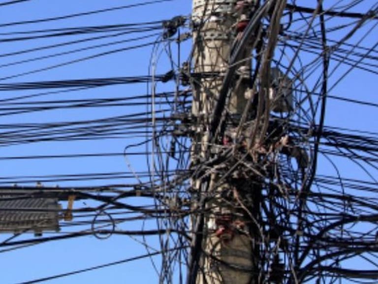 Robo de cables en Chile: Expertos registran 60 incidentes diarios