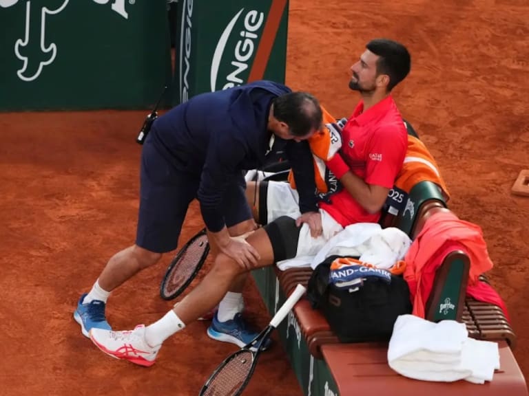 Novak Djokovic más cerca del retiro tras perder en una batalla ante Sinner: “No es imposible que haya sido mi último partido en Roland Garros”