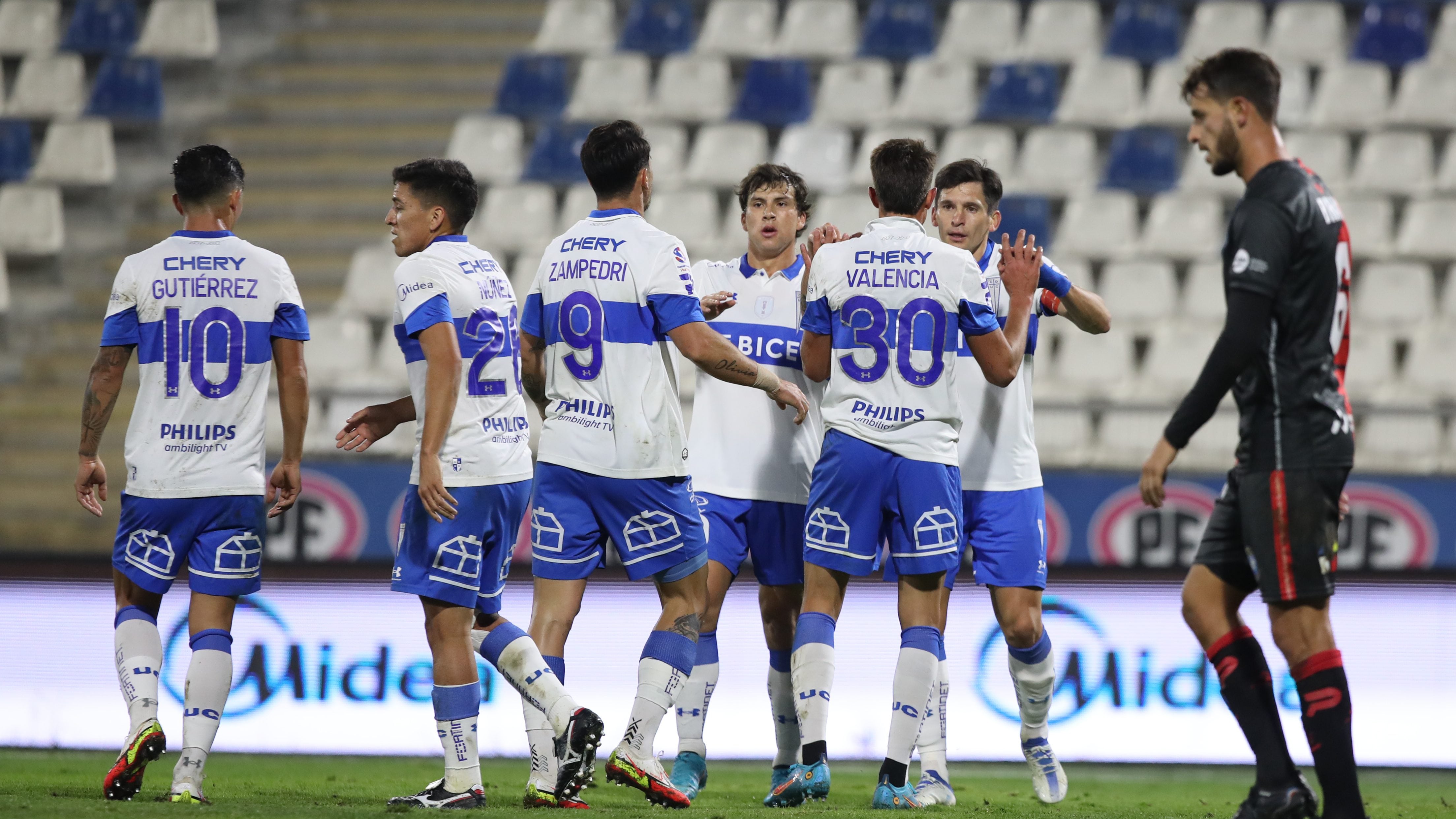 UC derrota a Antofagasta por la fecha 15 del Campeonato Nacional