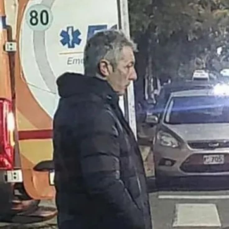 Extécnico de la U protagoniza accidente de tránsito en Argentina: chocó con una moto y hay dos heridos