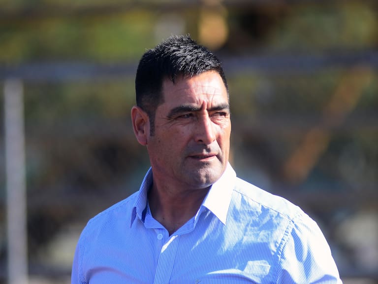 “No entendemos por qué andaba en el Maule”: la preocupación en el club en que dirige Nelson Tapia tras su accidente de tránsito