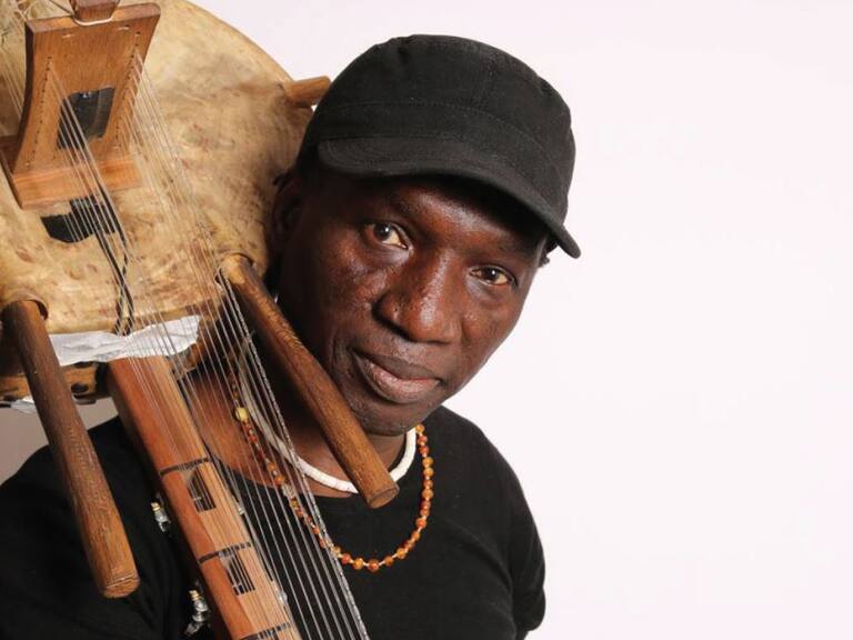 En MundoVivo escuchamos a Zap Mama, Djeli Moussa Condé, Los Jaivas y más