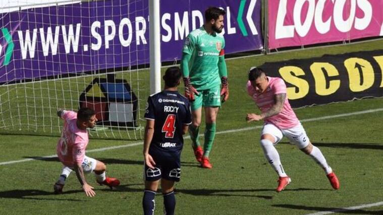 Everton hundió a Universidad de Chile y los azules siguen sin ganar desde el Superclásico