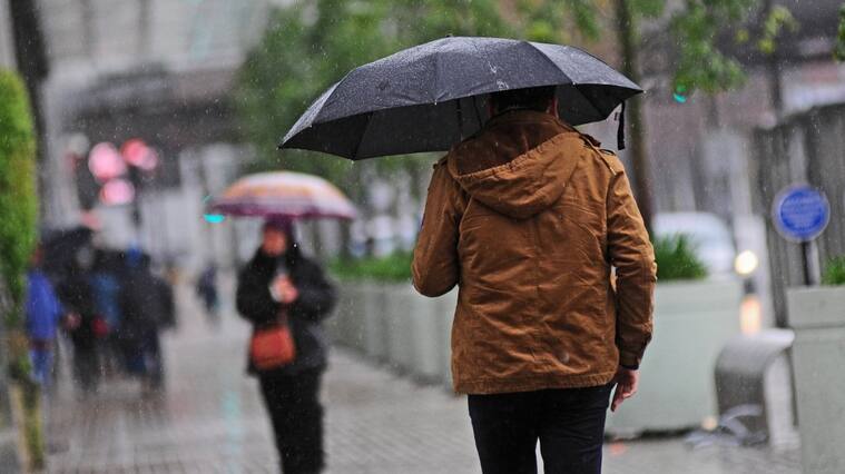 Lluvia en Santiago