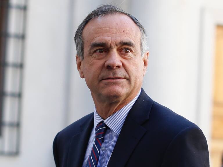 Ignacio Walker: «La DC está viviendo una descomposición interna con las características de una crisis terminal»