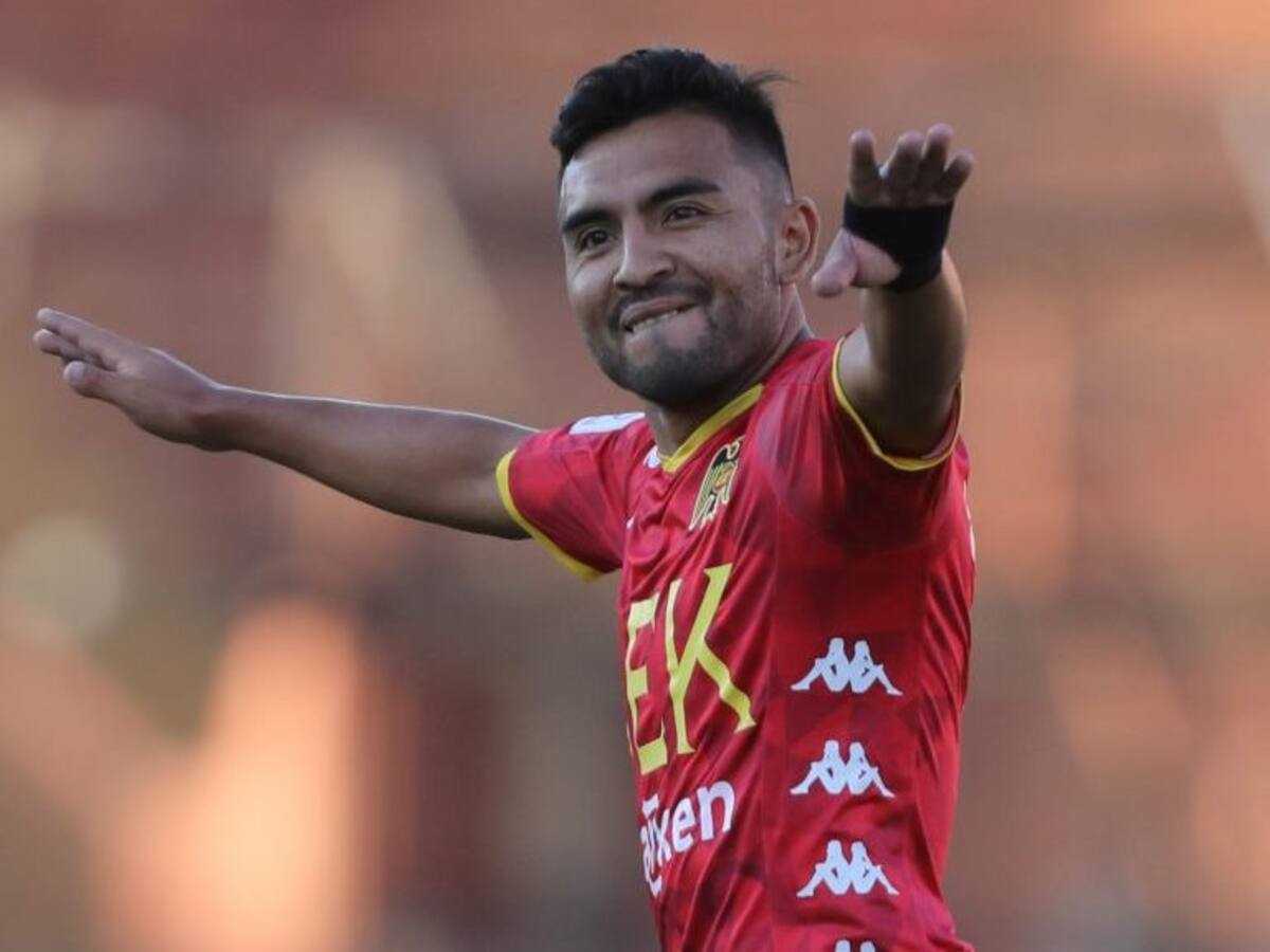 Jugador de Unión Española fue acusado de realizar fiesta en pleno toque de queda