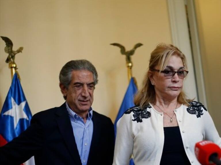 Hermana de periodista detenido en Venezuela busca ayuda de parlamentarios chilenos