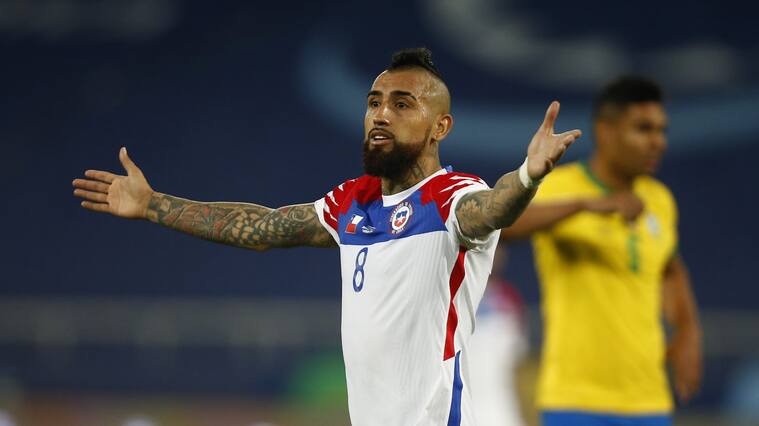 RIO DE JANEIRO, BRAZIL - JULY 02: Arturo Vidal of Chile reacts during a quarterfinal match between Brazil and Chile as part of Copa America Brazil 2021 at Estadio Olímpico Nilton Santos on July 02, 2021 in Rio de Janeiro, Brazil. (Photo by Wagner Meier/Getty Images)