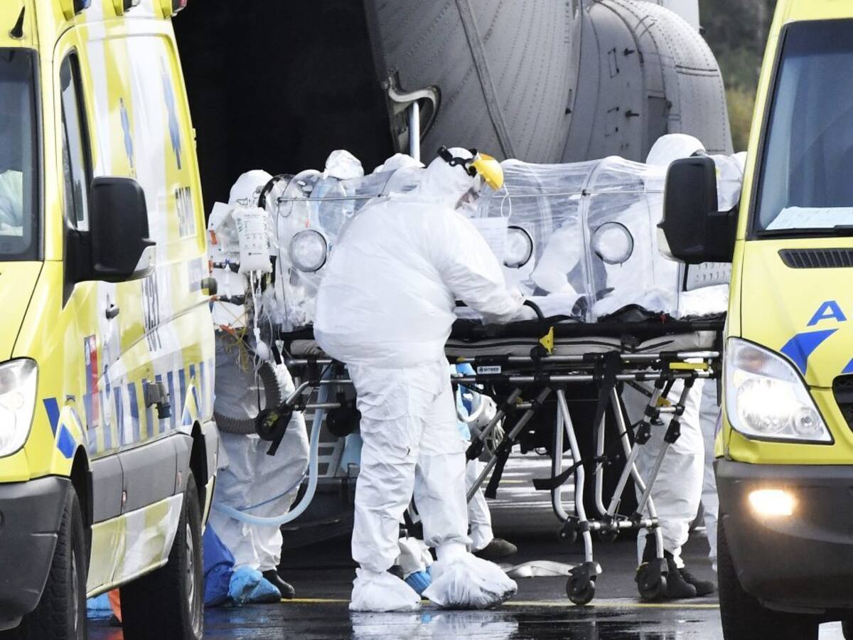 Tres pacientes que arribaron a Valdivia desde Santiago en estado crítico por Covid-19 fueron dados de alta