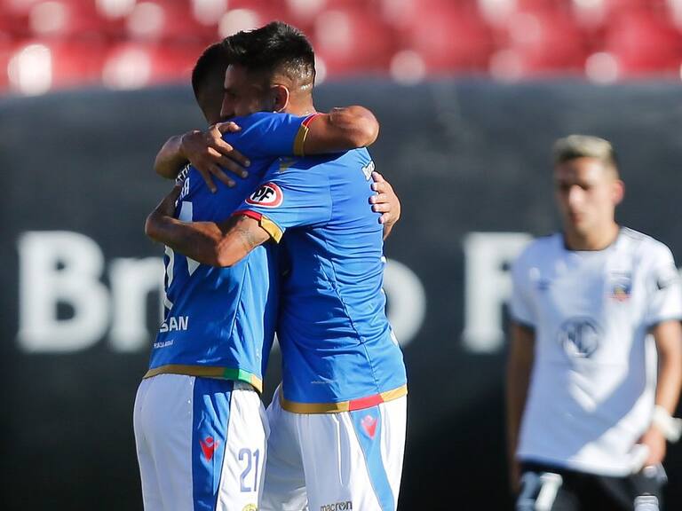 Audax Italiano aprovechó un gran primer tiempo para vencer a Colo Colo
