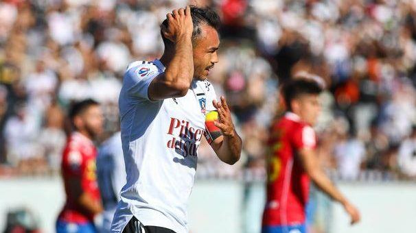 Gabriel Suazo terminó en el dentista tras chocar con Cristián Zavala en el entrenamiento de Colo Colo