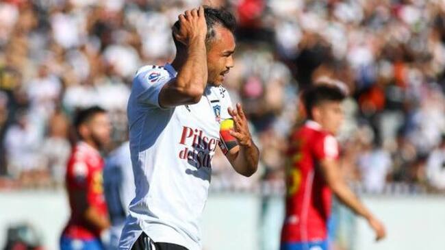 Gabriel Suazo terminó en el dentista tras chocar con Cristián Zavala en el entrenamiento de Colo Colo