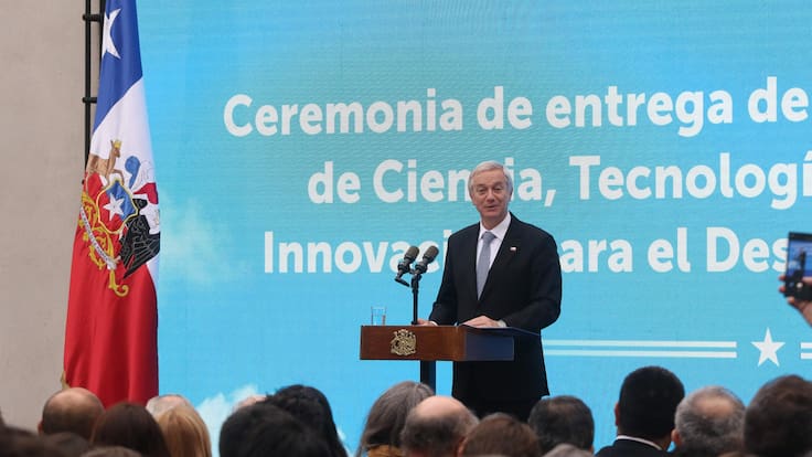 Presidente Kast en la entrega de la estrategia de CTCI: “Chile cree en la ciencia, la necesita y no tiene futuro sin ella”