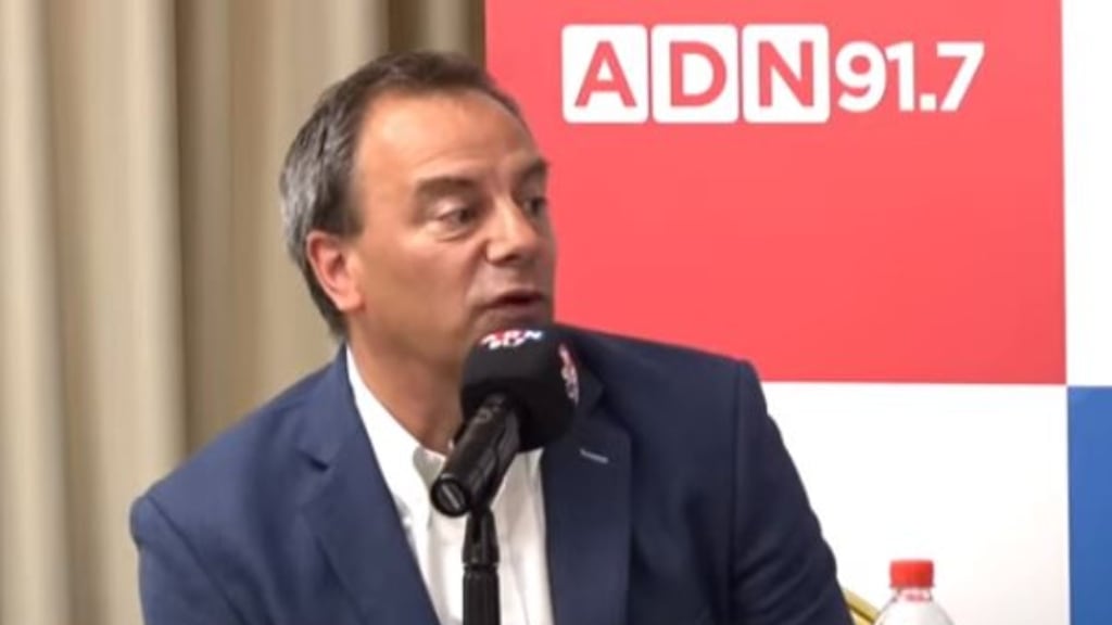 Cristián Ogalde, presidente de Magallanes: "No hay línea de desarrollo para captar jugadores entre los inmigrantes"