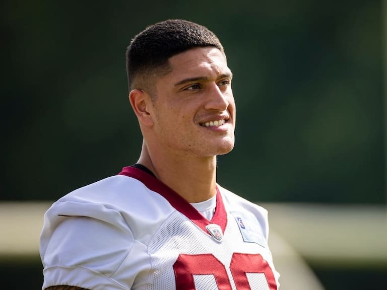 Sammis Reyes se alista para por fin debutar en la NFL por Washington Football Team
