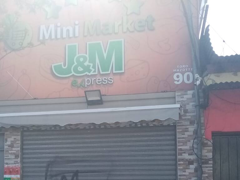 «Atentamente, el Tren»: este es el mensaje con el que extorsionaron a dueño de local comercial baleado en Estación Central