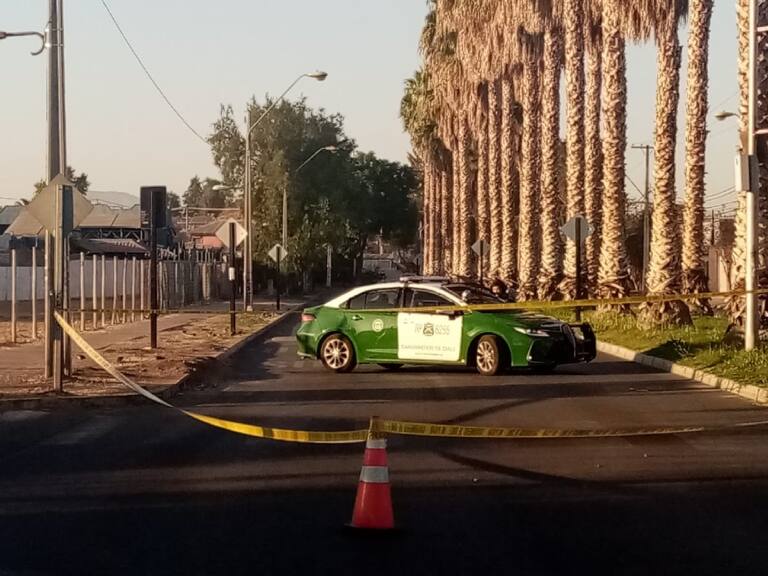 Hombre fue baleado en plena calle en Maipú: se habrían registrado al menos cinco disparos