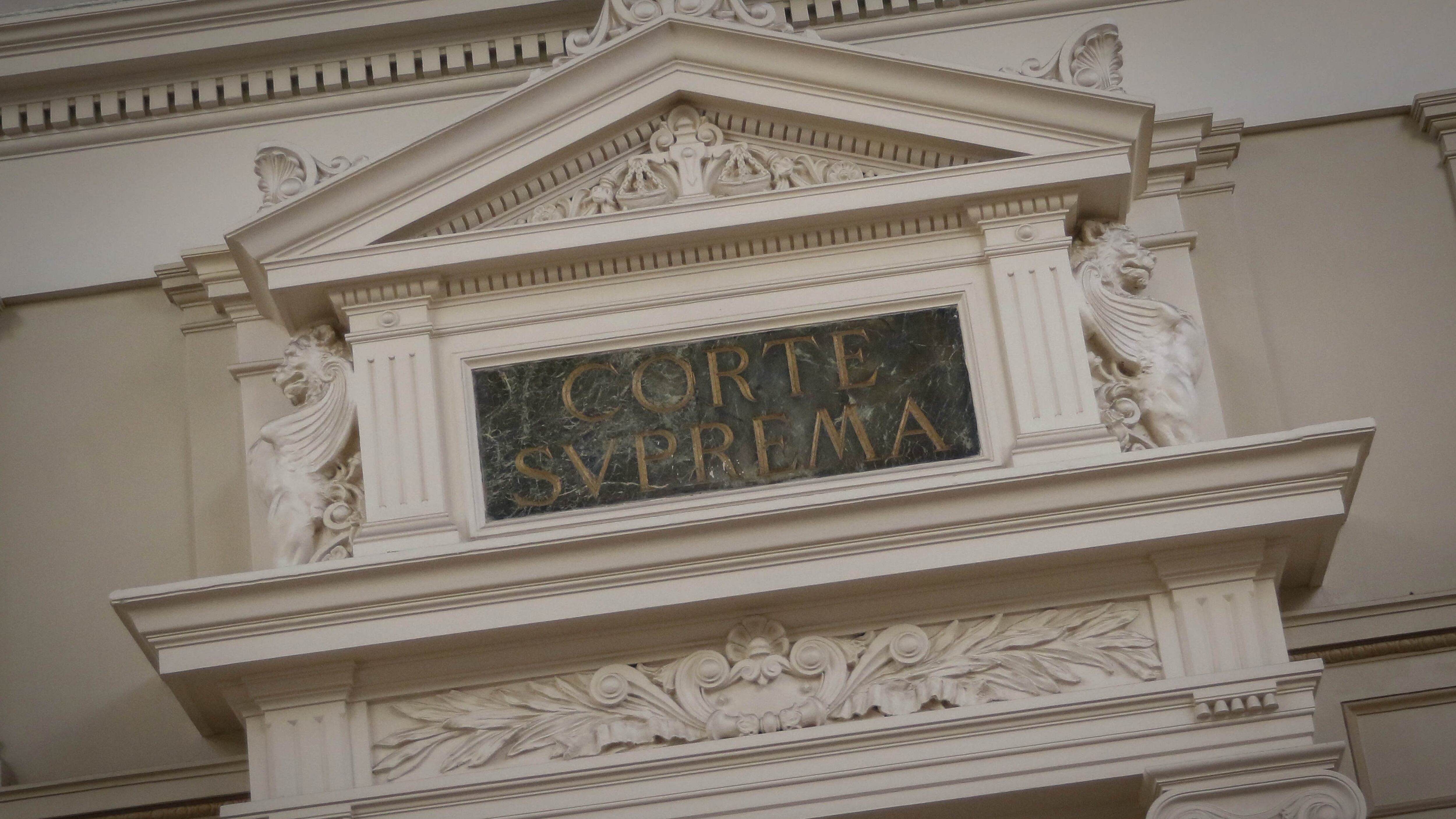 Corte Suprema, Una práctica común, sentencia por escrito, p