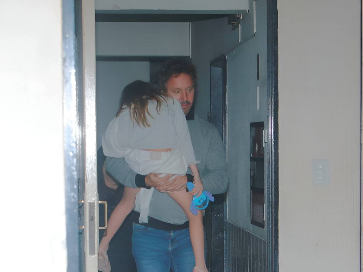 Tras más de 50 días de angustia: así fue el esperado reencuentro de Benjamín Vicuña con sus hijos
