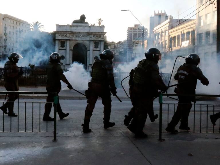 Condenan a 800 días de cárcel a sargento del Ejército por apremios ilegítimos durante el estallido social