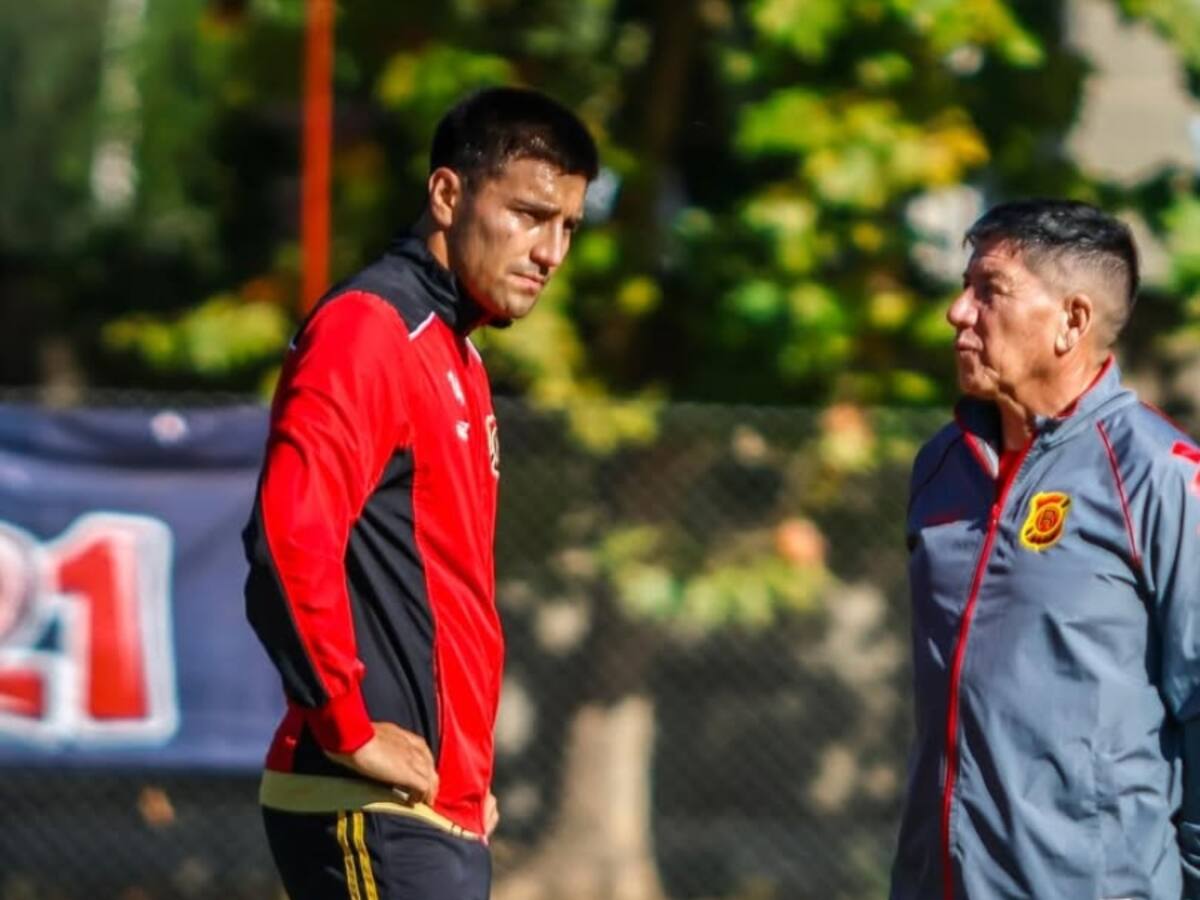 “No voy a renunciar por ningún motivo, sé lo que hago; acá está en juego mi prestigio como entrenador”