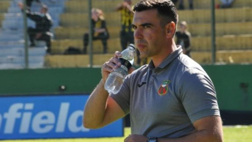 Francisco Palladino está en Chile para negociar su arribo a la banca de Santiago Wanderers
