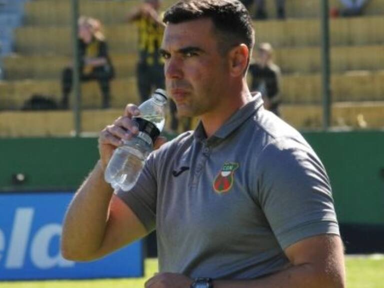 Francisco Palladino está en Chile para negociar su arribo a la banca de Santiago Wanderers