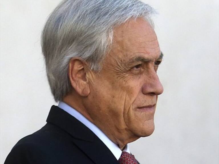 Piñera por viaje con sus hijos a China: Si pudiera volver el tiempo atrás, no estarían en la reunión