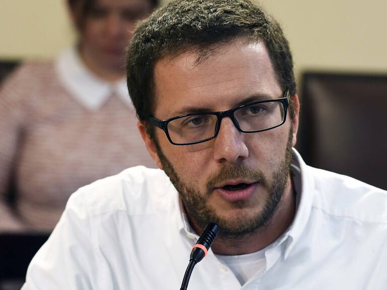 17 DE JULIO DE 2019/VALPARAISODirector Nacional del Servicio Jesuita de Migrantes, Jose Tomas Vicuña en la comisión de derechos humanos de la cámara de diputados.
FOTO: PABLO OVALLE ISASMENDI/AGENCIAUNO