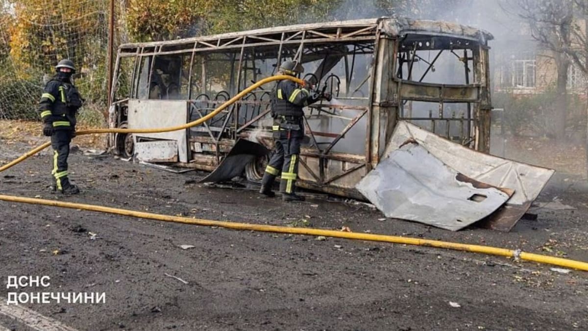 Ataque alcanzó a dos autobuses: al menos 30 muertos tras nueva ofensiva rusa contra Ucrania