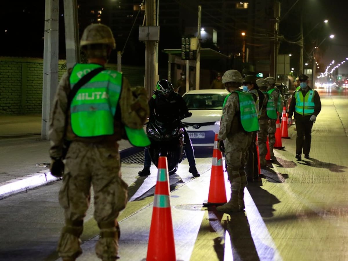 Así se vivió la primera noche de cuarentena en 25 comunas del Gran Santiago