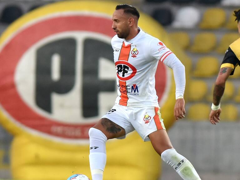 ¿En peligro su llegada a la U? Marcelo Cañete recibió importante oferta de club nacional