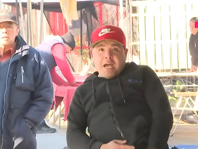 Bryan Ruggery Hombre muestra su pene en vivo en matinal de la TV chilena: además ...