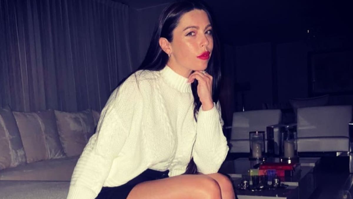 Tuvo que ser evacuada en ambulancia: Daniela Aránguiz sufrió duro accidente en nuevo programa de Canal 13