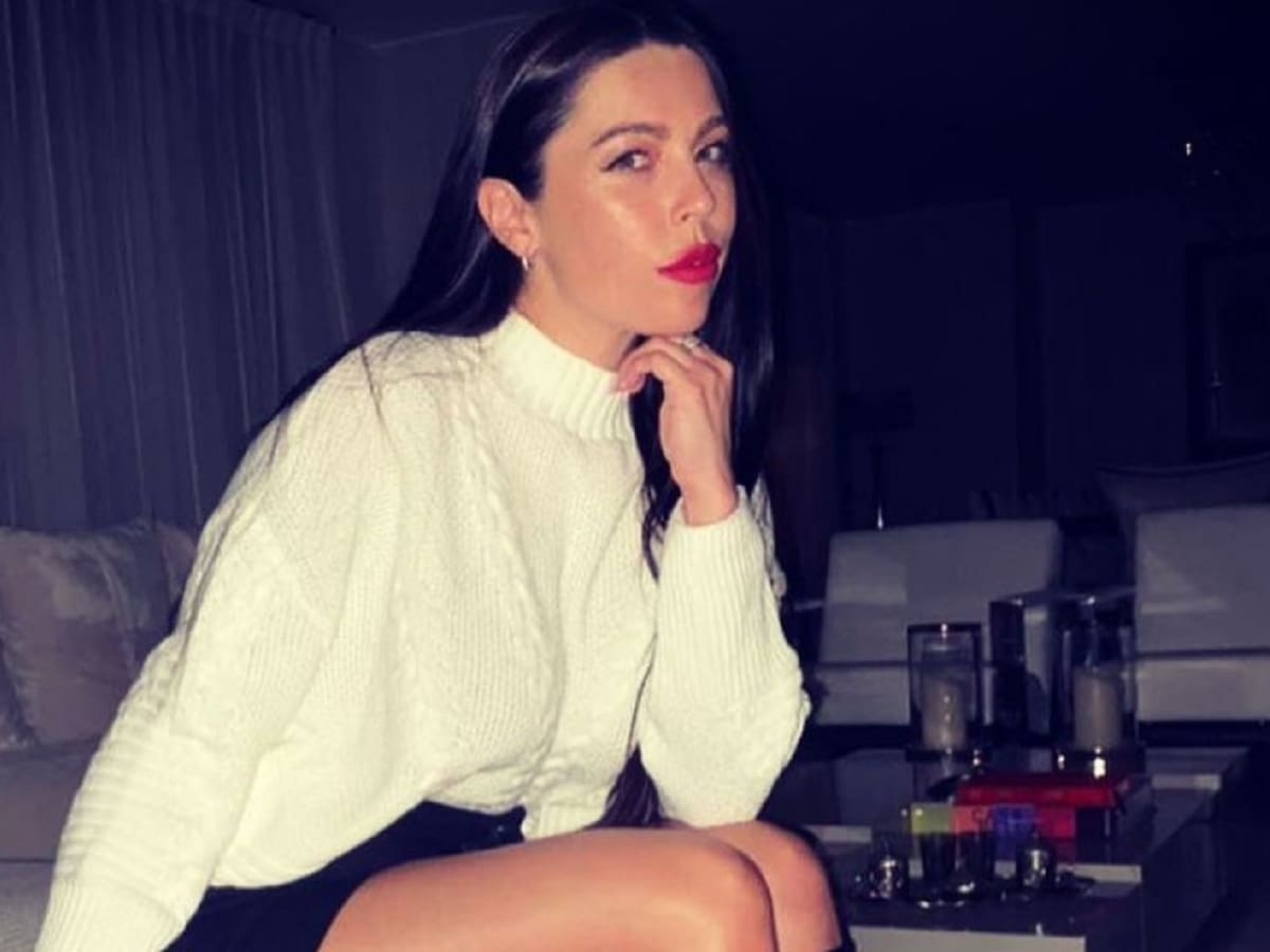 Tuvo que ser evacuada en ambulancia: Daniela Aránguiz sufrió duro accidente en nuevo programa de Canal 13