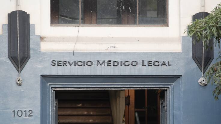 Gobierno pide la renuncia de la directora y de otras dos autoridades del Servicio Médico Legal