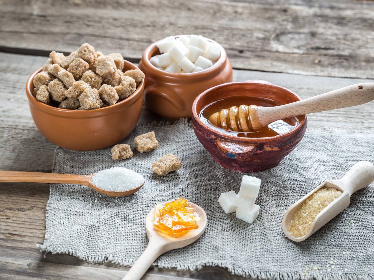 ¿Qué es más sano para el té: el azúcar o la miel? Doctor Chef da la respuesta