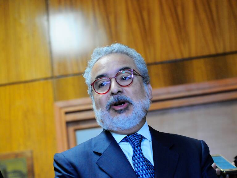 Cohecho y lavado de dinero: defensa de Luis Hermosilla detalla delitos imputados al abogado por Caso Audios